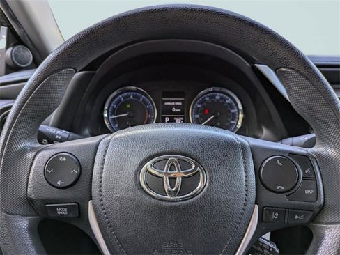Used 2019 Toyota Corolla LE image 26