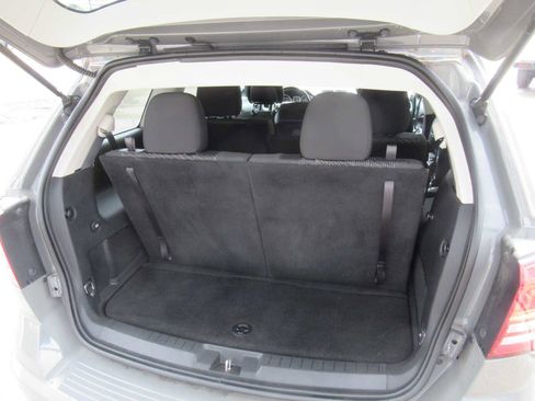 Used 2020 Dodge Journey SE w/ SE Popular Equipment Group image 5