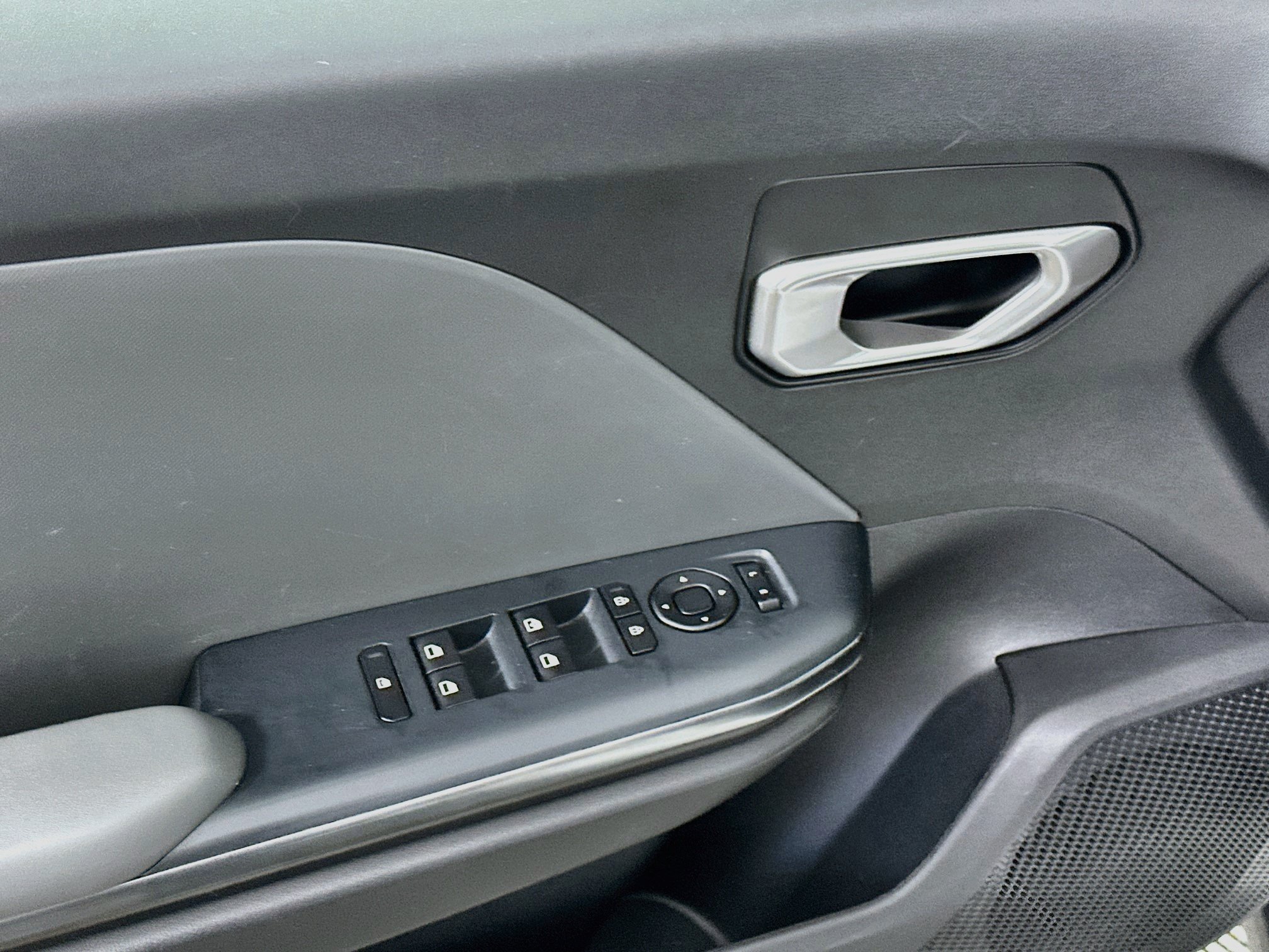 Used 2025 Kia K4 FWD image 15