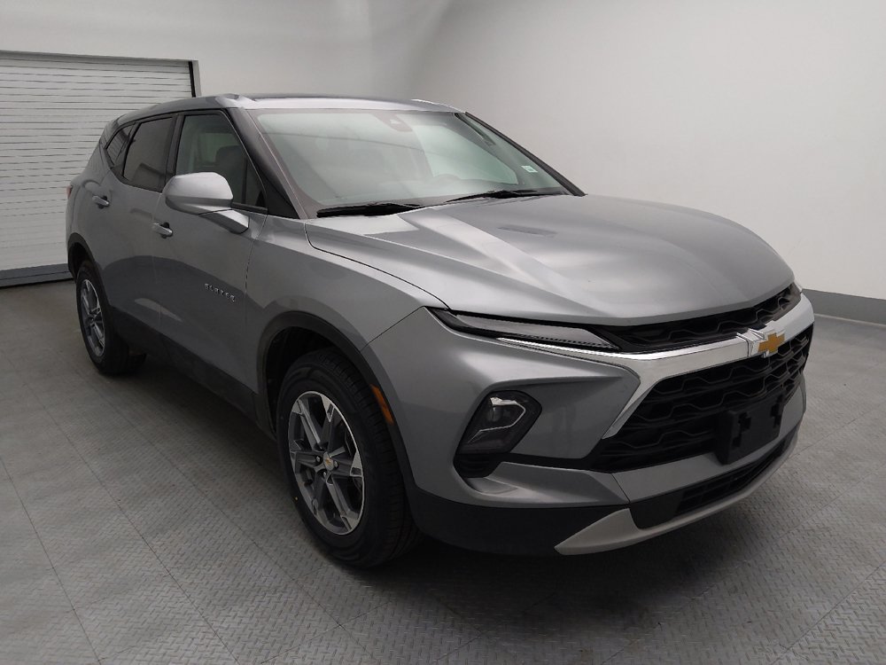 Used 2025 Chevrolet Blazer LT FWD image 14