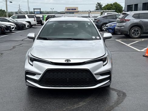 Used 2025 Toyota Corolla SE FWD image 11