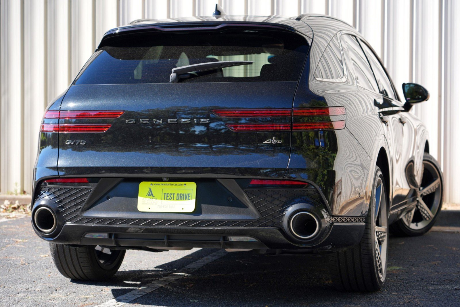 Used 2023 Genesis GV70 2.5T w/ Sport Prestige Package AWD/4WD image 4