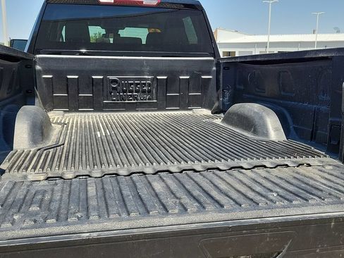 Used 2025 Chevrolet Silverado 2500 LT w/ Convenience Package AWD/4WD image 15