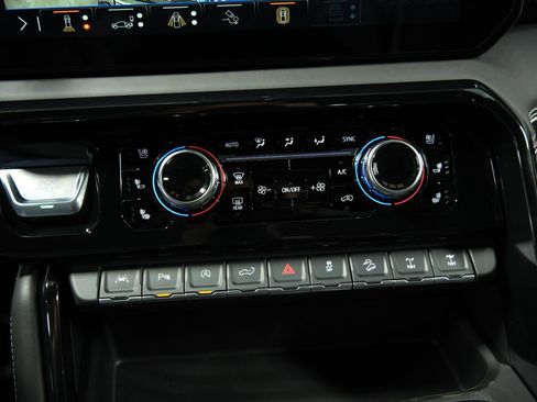 New 2026 GMC Sierra 1500 AT4X AWD/4WD image 40