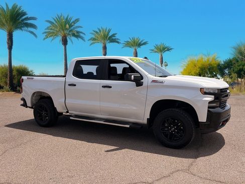 Used 2020 Chevrolet Silverado 1500 LT Trail Boss AWD/4WD image 7
