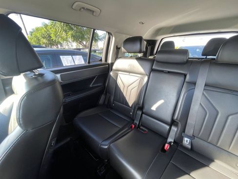 Used 2025 Hyundai Santa Fe SEL FWD image 42