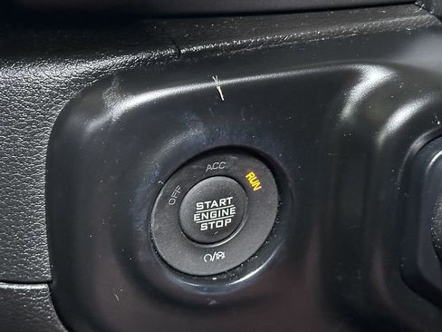 Certified 2021 Jeep Wrangler Unlimited Sport image 32