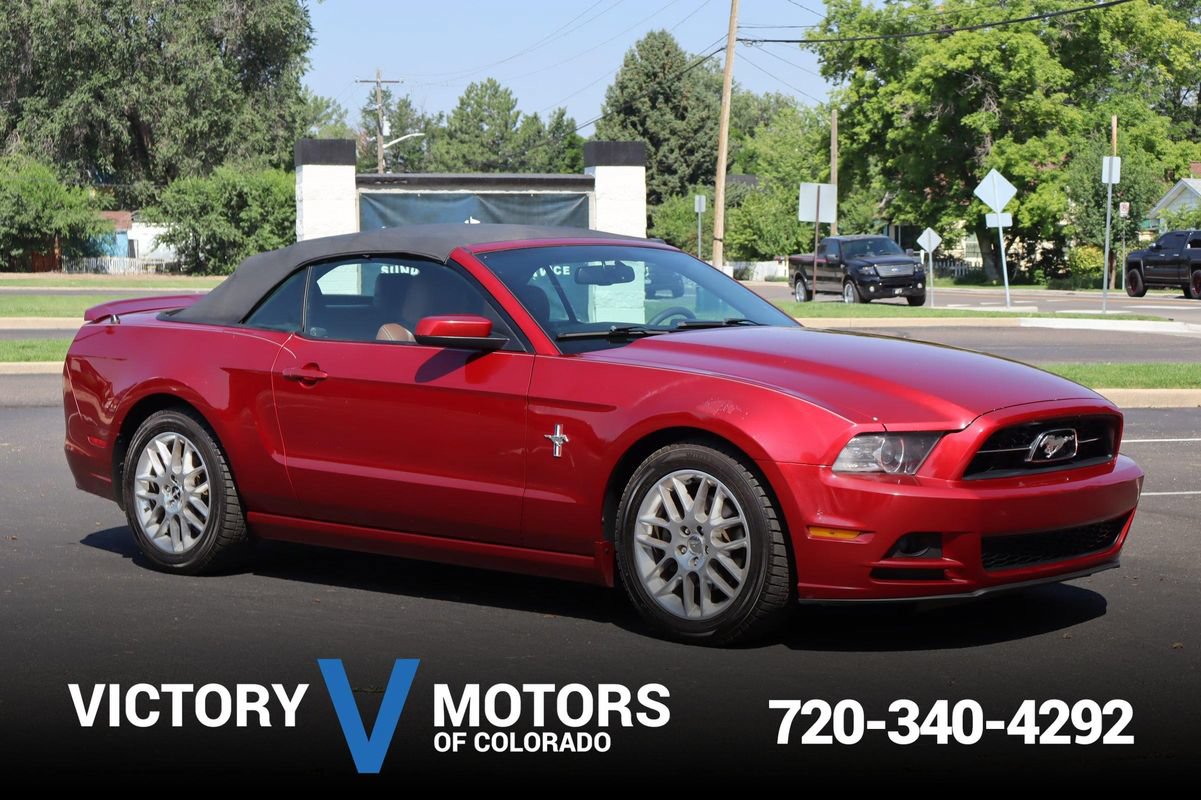Used 2014 Ford Mustang Premium w/ Equipment Group 202A RWD image 1