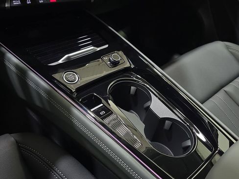 New 2026 Audi Q3 quattro 2.0T image 37