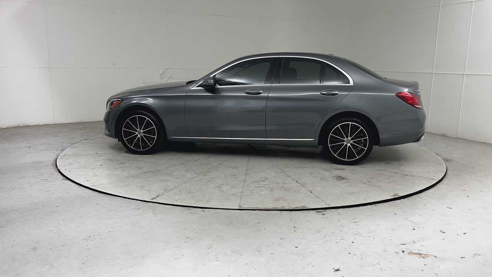 Used 2021 Mercedes-Benz C 300 4MATIC Sedan image 5
