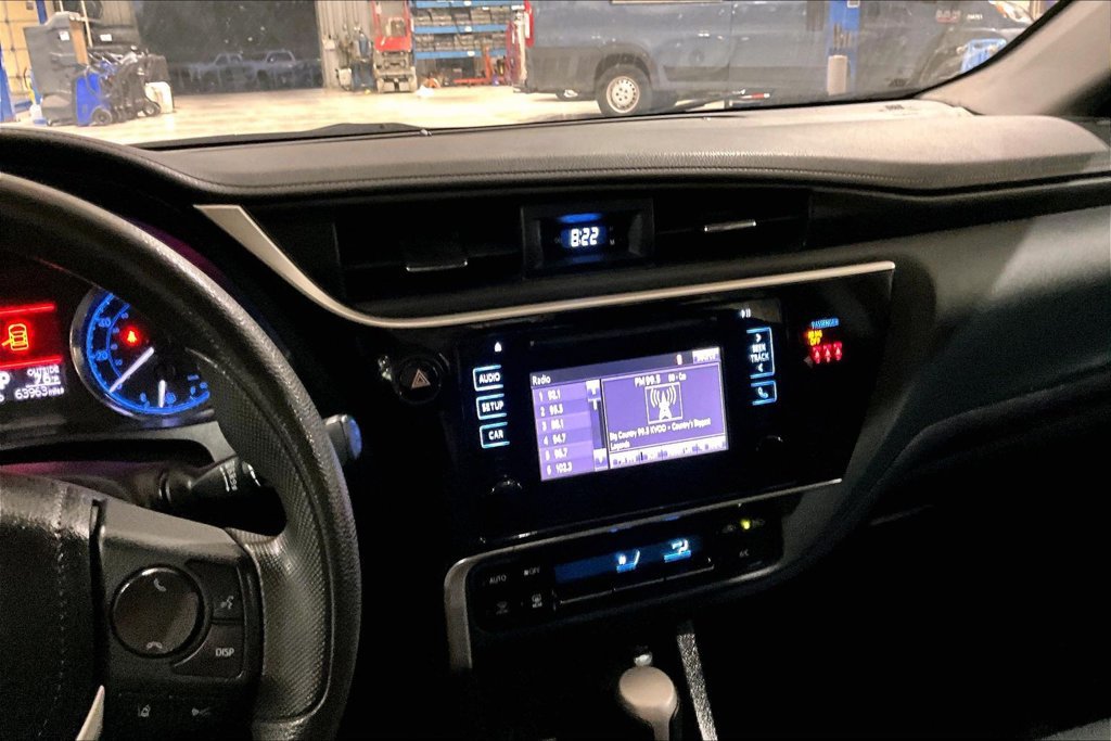 Used 2019 Toyota Corolla LE FWD image 6