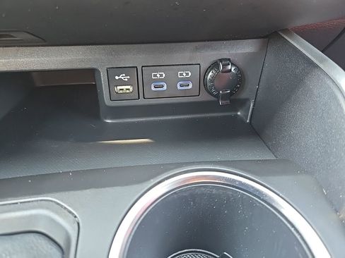 Used 2022 Toyota Highlander XSE image 18