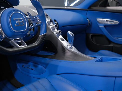 Used 2018 Bugatti Chiron image 26