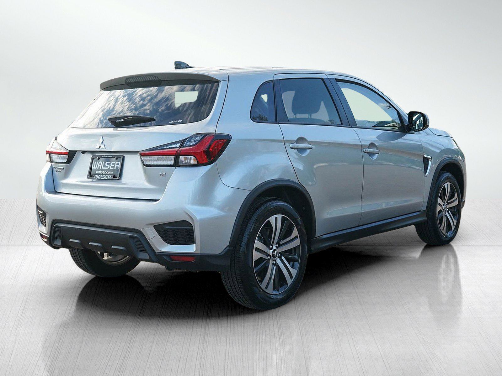 Used 2026 Mitsubishi Outlander Sport SE AWD/4WD image 5