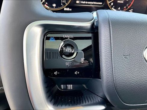 New 2026 INFINITI QX80 Luxe image 18