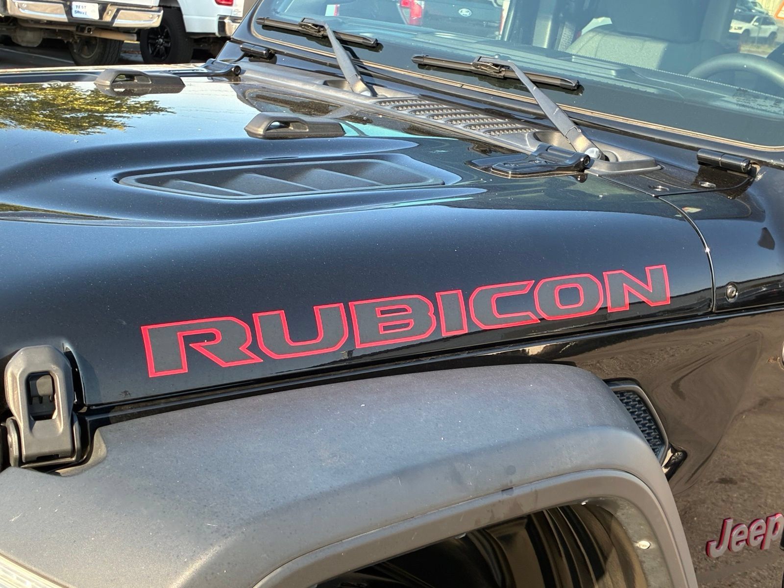 Used 2025 Jeep Wrangler Unlimited Rubicon w/ Convenience Group AWD/4WD image 11