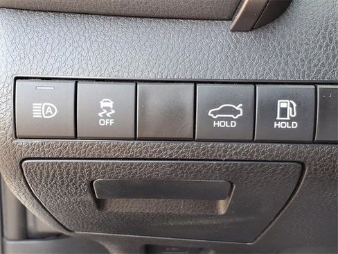 Used 2023 Toyota Camry XSE image 21