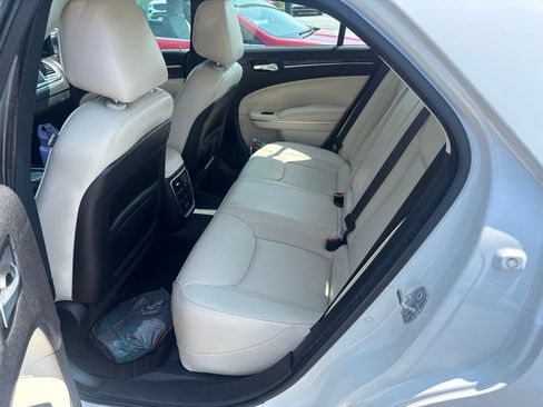 Used 2016 Chrysler 300 C w/ Safetytec Plus Group RWD image 11