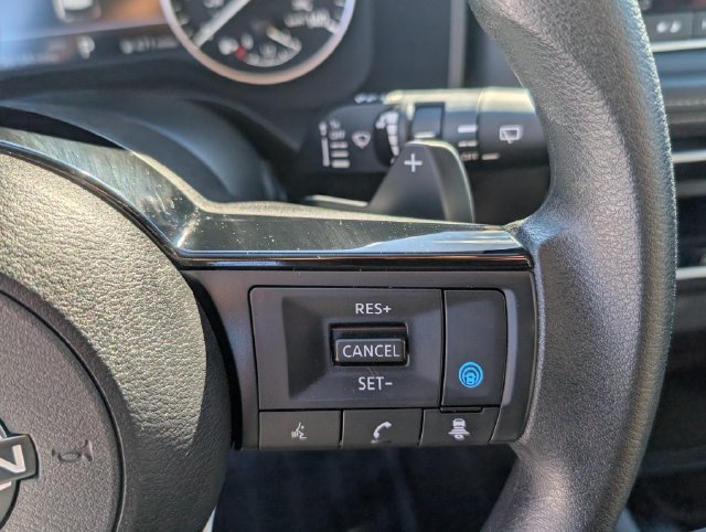 Used 2023 Nissan Rogue SV AWD/4WD image 22
