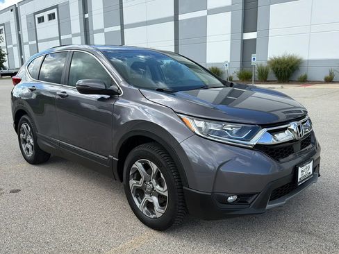 Used 2018 Honda CR-V EX image 2