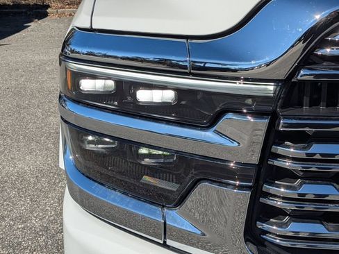 New 2026 RAM 3500 Limited AWD/4WD image 10