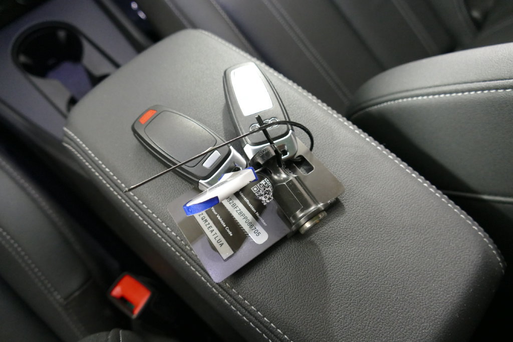 Used 2023 Audi Q4 e-tron Premium Plus w/ Premium Plus AWD/4WD image 25