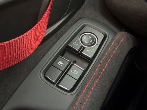 Certified 2025 Porsche 718 Boxster Spyder RS RWD image 18