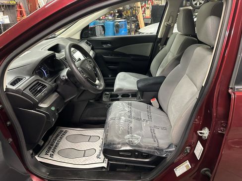 Used 2016 Honda CR-V EX image 11