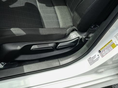 Used 2026 Honda Civic LX image 20