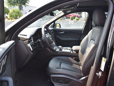 Used 2026 Audi Q7 3.0T Premium Plus w/ Premium Plus Package AWD/4WD image 18
