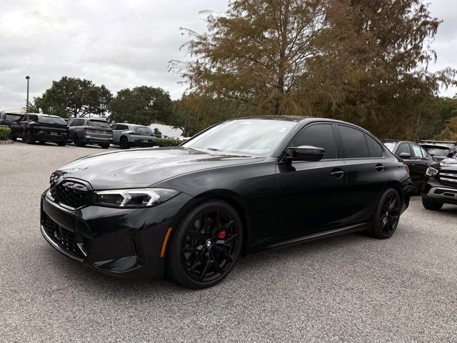 Used 2025 BMW M340i w/ Premium Package RWD image 7