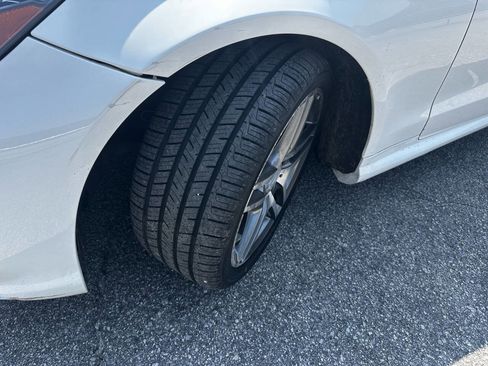 Used 2016 Mercedes-Benz E 400 4MATIC Coupe image 33