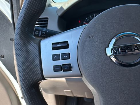 Used 2017 Nissan Frontier SV RWD image 26
