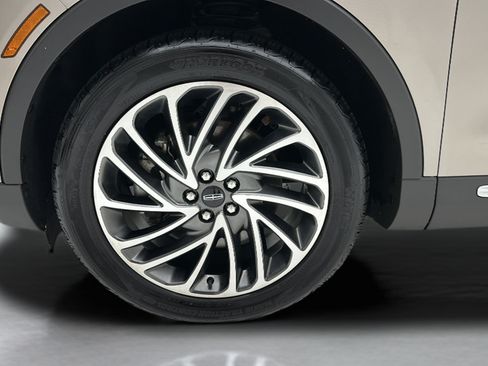 Used 2020 Lincoln Nautilus Reserve w/ Equipment Group 201A AWD/4WD image 8