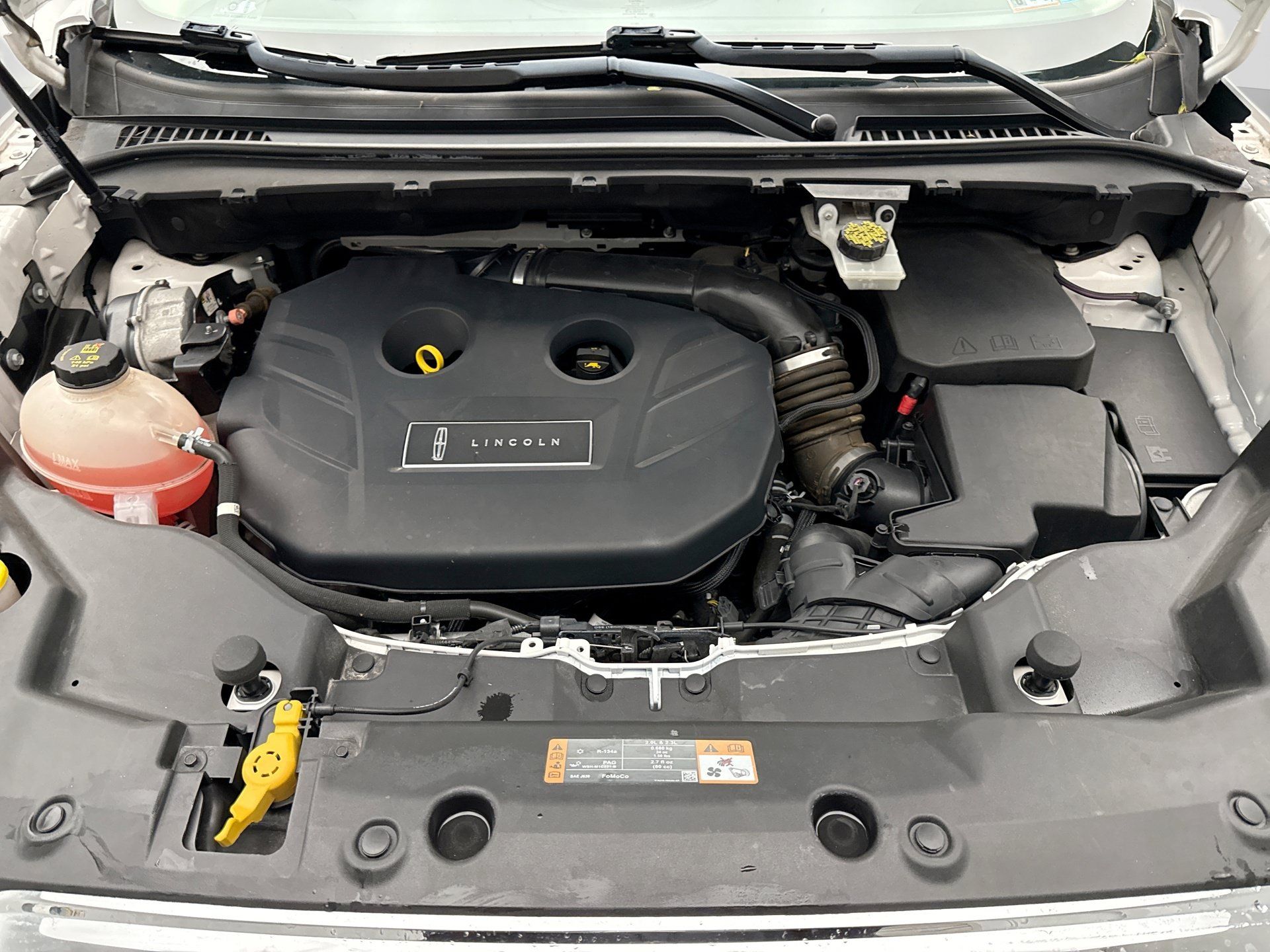 Used 2019 Lincoln MKC Premiere FWD image 26