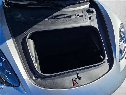 Used 2025 Porsche 718 Boxster image 18