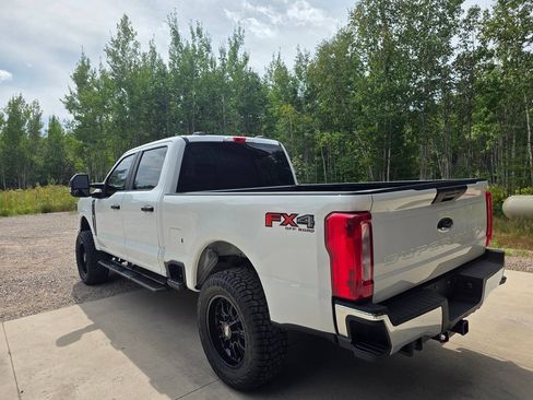 Used 2023 Ford F350 XL w/ XL Off-Road Package AWD/4WD image 5