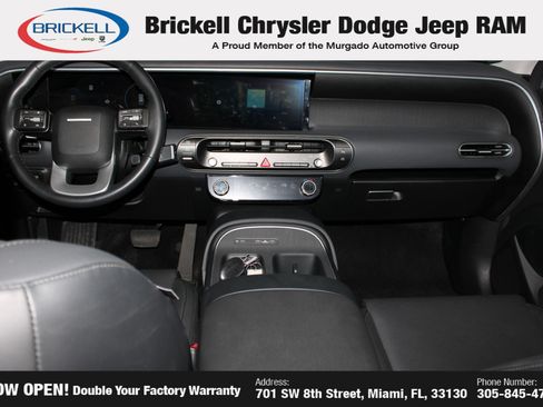 Used 2026 Hyundai Palisade SEL FWD image 16