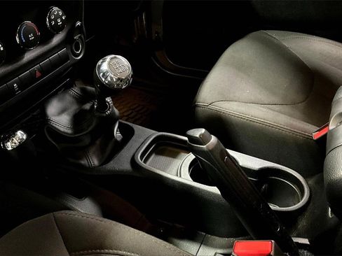 Used 2017 Jeep Wrangler Sport image 16