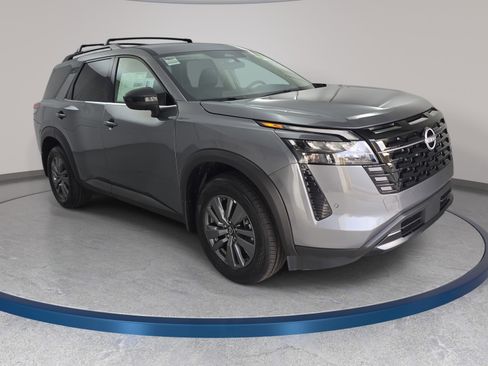 New 2026 Nissan Pathfinder SV AWD/4WD image 3