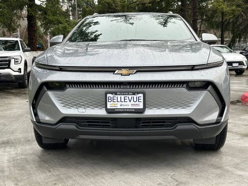 New 2026 Chevrolet Equinox EV LT image 8