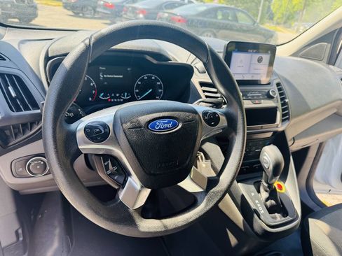 Used 2020 Ford Transit Connect XL image 15