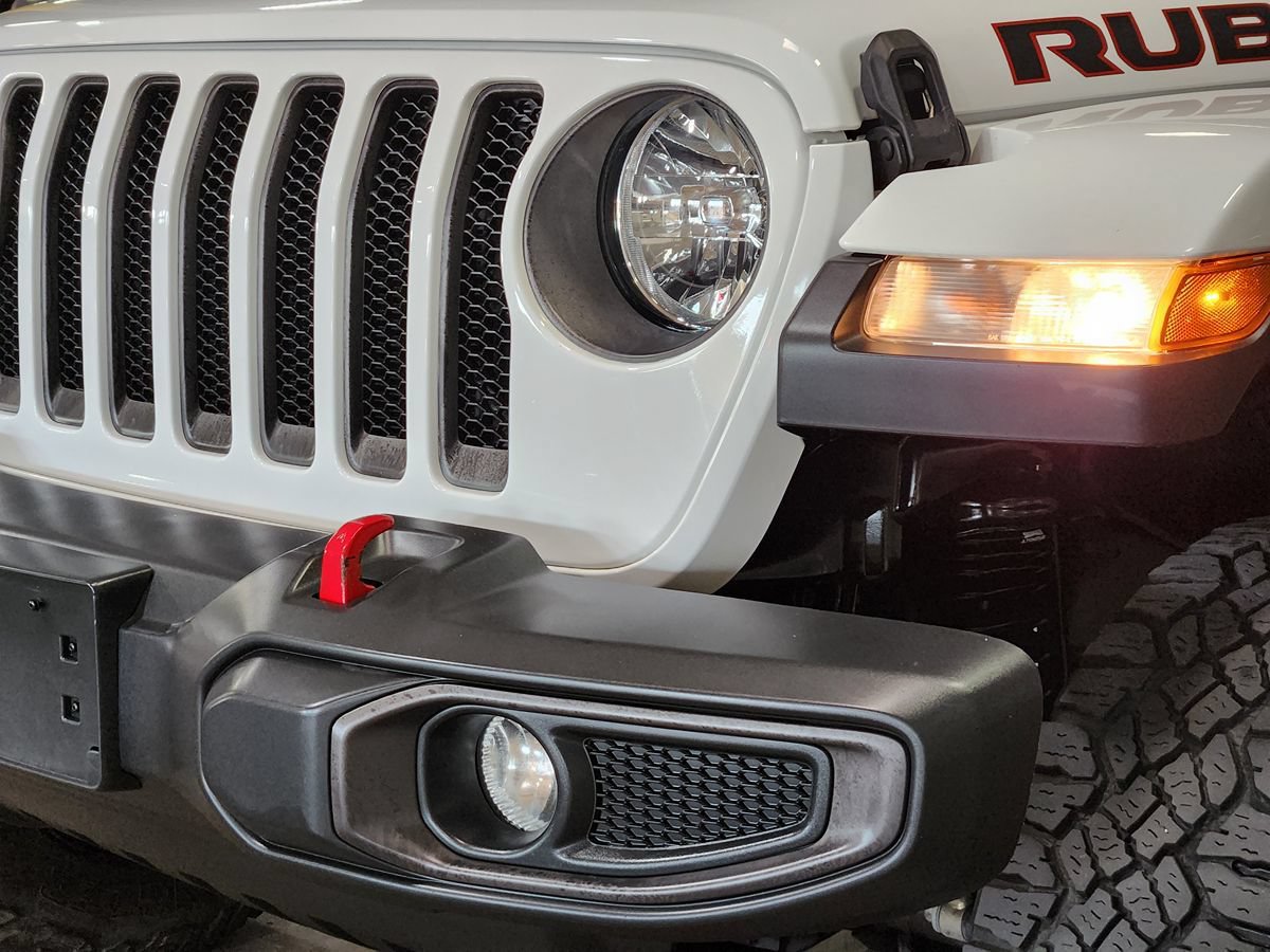 Used 2022 Jeep Wrangler Unlimited Rubicon w/ Cold Weather Group AWD/4WD image 14