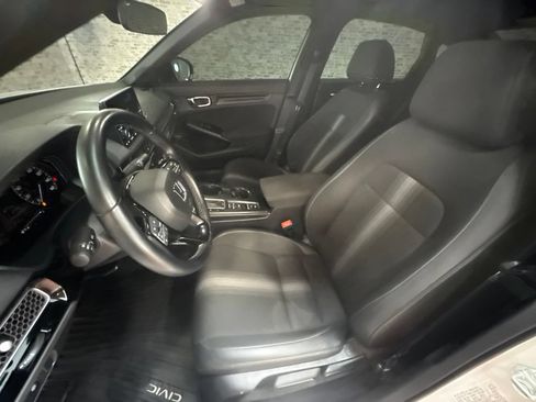 Used 2025 Honda Civic Sport image 23