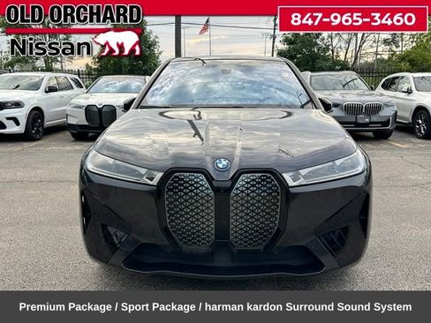 Used 2023 BMW iX xDrive50 w/ Premium Package AWD/4WD image 2