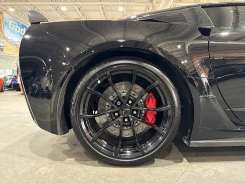 Used 2017 Chevrolet Corvette Grand Sport w/ Grand Sport Heritage Package image 74
