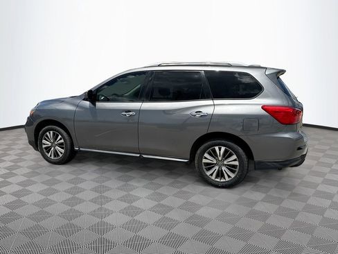 Used 2019 Nissan Pathfinder SL FWD image 6