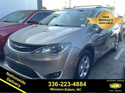 Used 2017 Chrysler Pacifica Premium