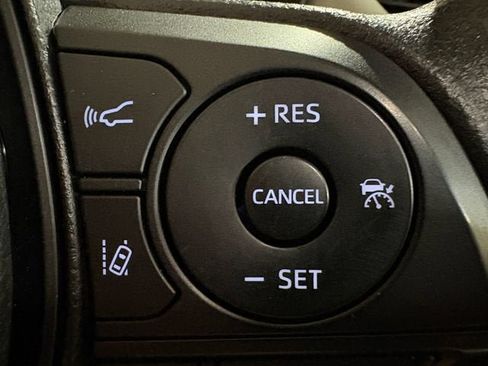 Certified 2025 Toyota RAV4 XLE AWD/4WD image 19