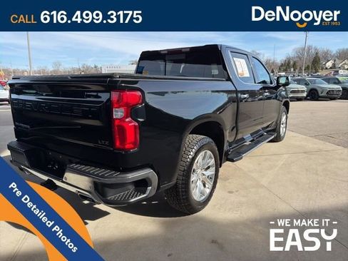 Used 2021 Chevrolet Silverado 1500 LTZ image 7